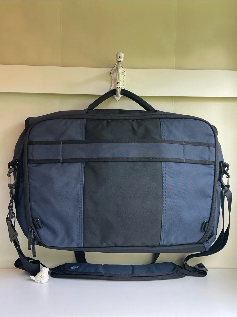 TIMBUK2 Commute Messenger Bag In Dusk Blue/Black Large